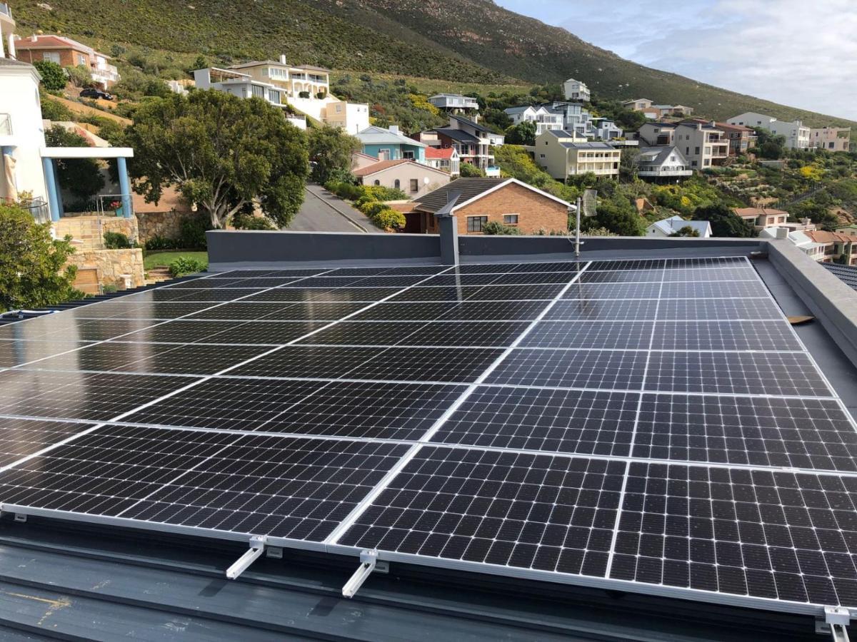 Penguinden - Load-Shedding Free Hotel Simonʼs Town Buitenkant foto